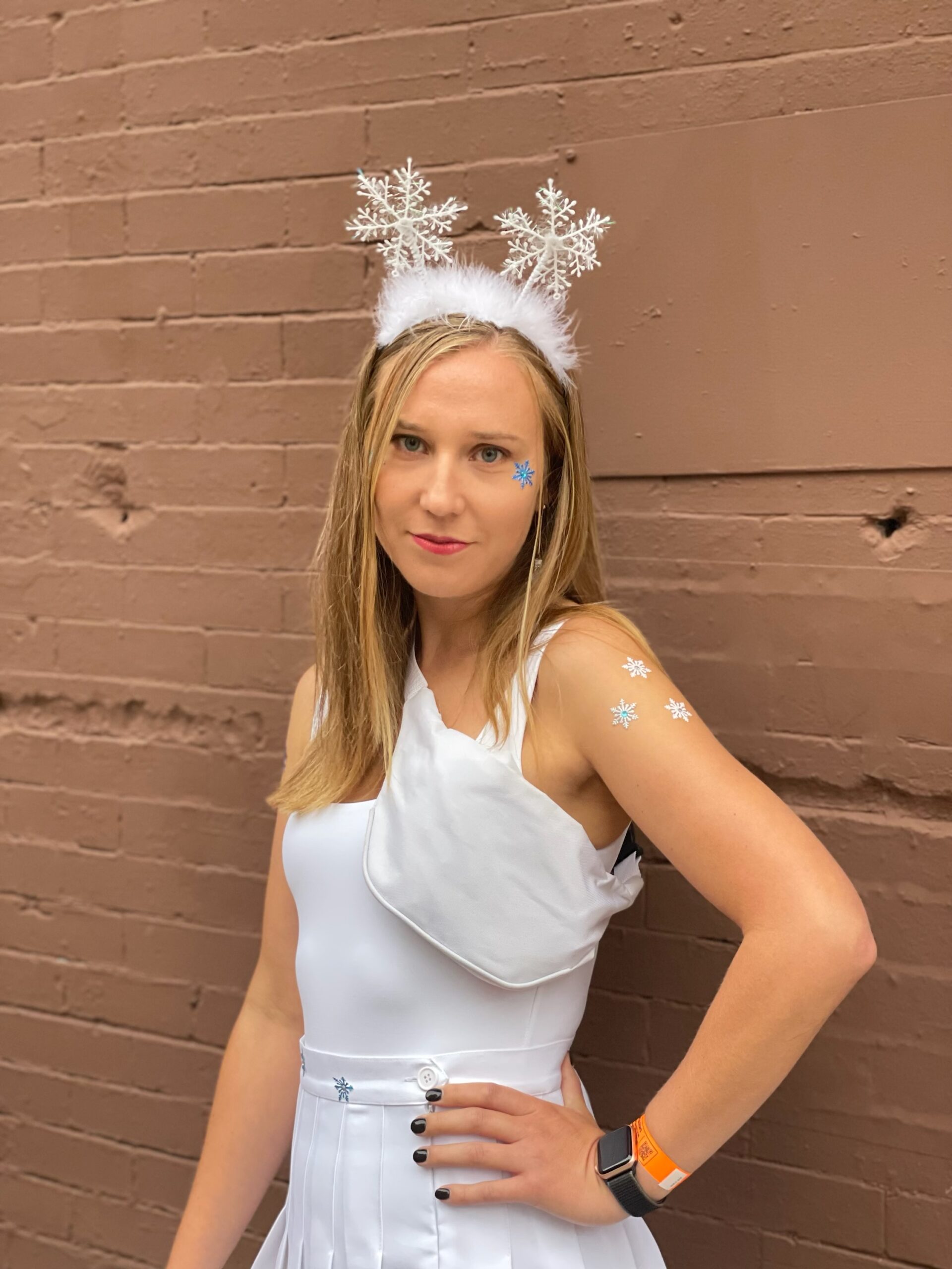 Photo of Comedian Claire Stepanek.